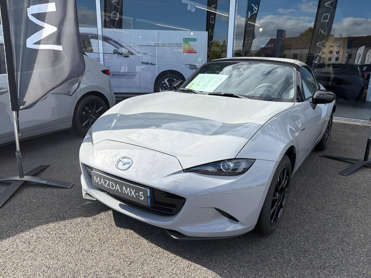 En savoir plus sur mazda mx-5 st